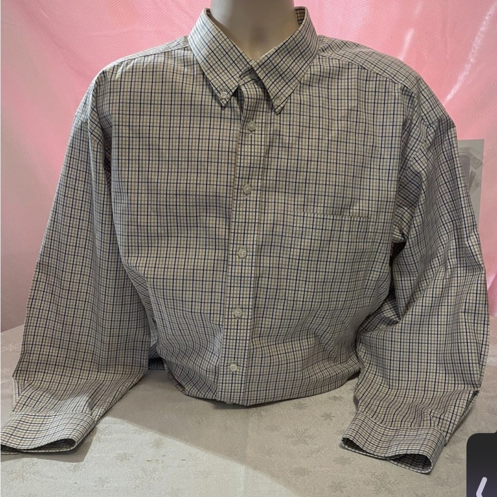 Gold Label Roundtree & Yorke Plaid Button Up Long Sleeve Shirt